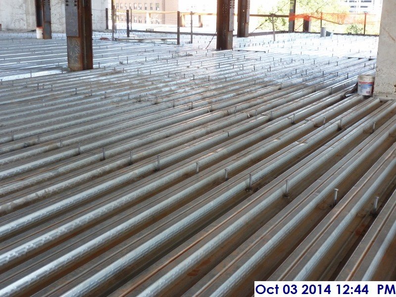 Installed shear studs at the 4th Floor Facing East (800x600) (2)
